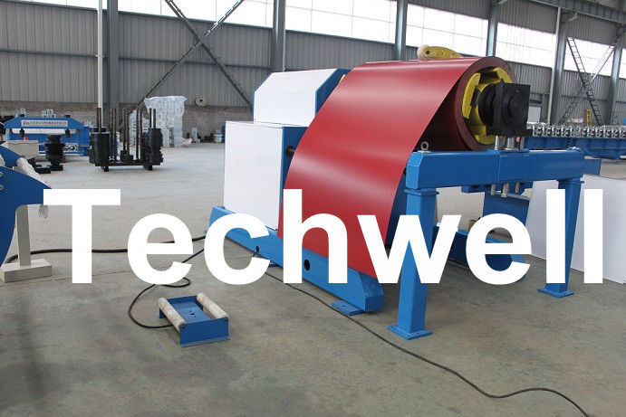 5 tonnellate Decoiler/Uncoiler automatici idraulici che curva macchina con velocità svolgentesi 0 - 15m/min