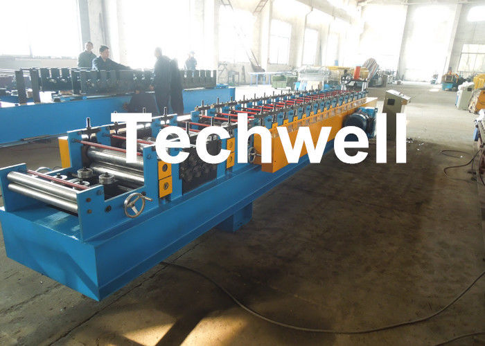 rullo trasportatore d'acciaio del cavo galvanizzato 2.0mm che forma macchina con il touch screen dello SpA di Panasonic, trasmissione a catena