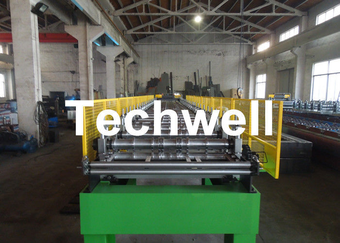 Rotolo della piattaforma della struttura d'acciaio di alta precisione che forma macchina per lo strato di Decking del metallo
