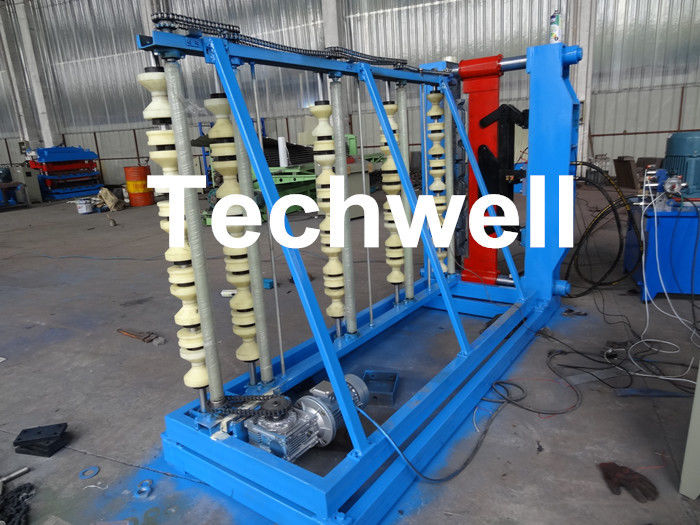 Rotolo idraulico verticale del pannello del tetto che forma macchina per la curva dello strato d'acciaio del tetto del rivestimento di colore