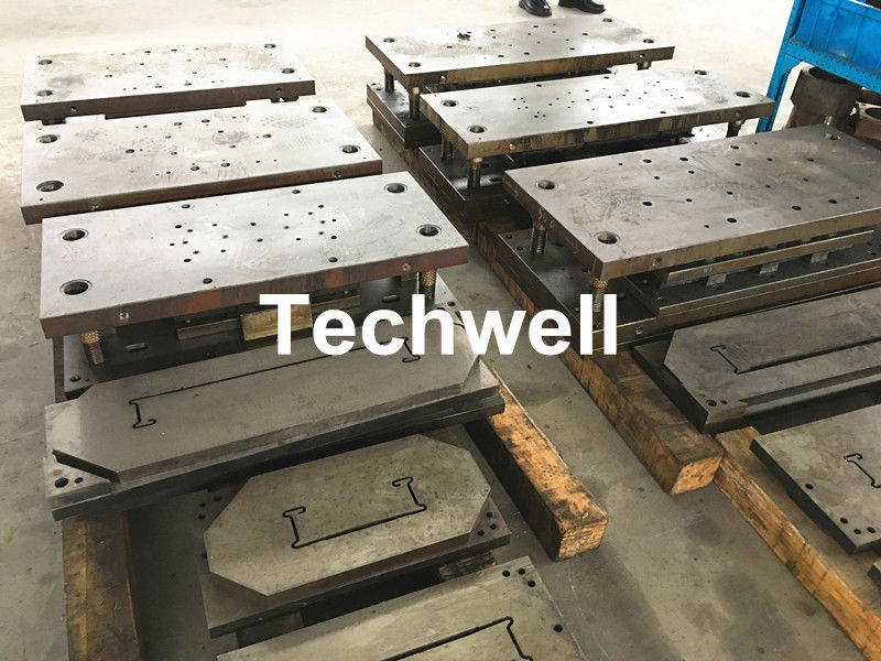 Rotolo della scala del cavo elettrico CT100-600 che forma macchina per la fabbricazione degli strati d'acciaio di profilo della scala del vano per cavi