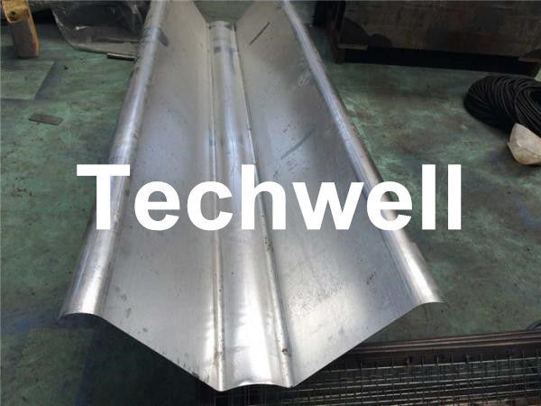 Rotolo elettrico del pannello del tetto dell'ampia luce delle stazioni 17.7KW di taglio 17 che forma acciaio a macchina 45#