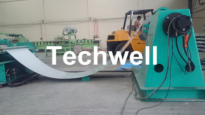 Taglio automatico idraulico di alta precisione alla tagliatrice della taglierina della lamiera sottile della macchina/di lunghezza con il sistema automatico dell'impilatore