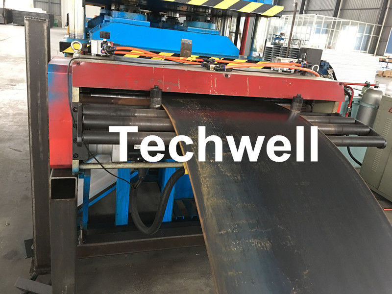 rullo trasportatore del cavo del acciaio al carbonio di 1.5-2.5mm che forma macchina con 5 tonnellate Uncoiler idraulico