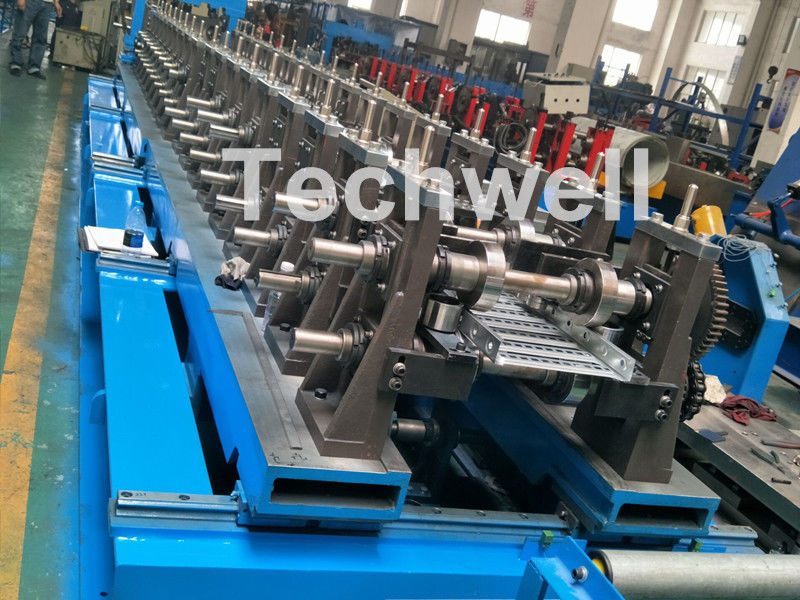 15 chilowatt del cavo del vassoio laminano a freddo la formazione della macchina con 18 stazioni che formano il supporto del rullo