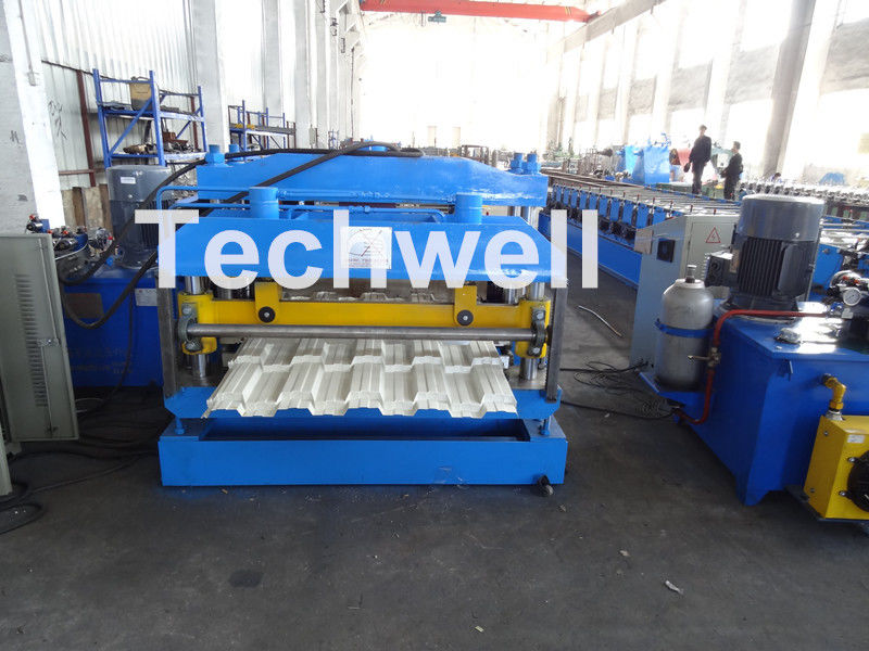 il rotolo delle mattonelle del metallo 7.5KW che forma la macchina per l'acciaio di colore/ha galvanizzato la bobina