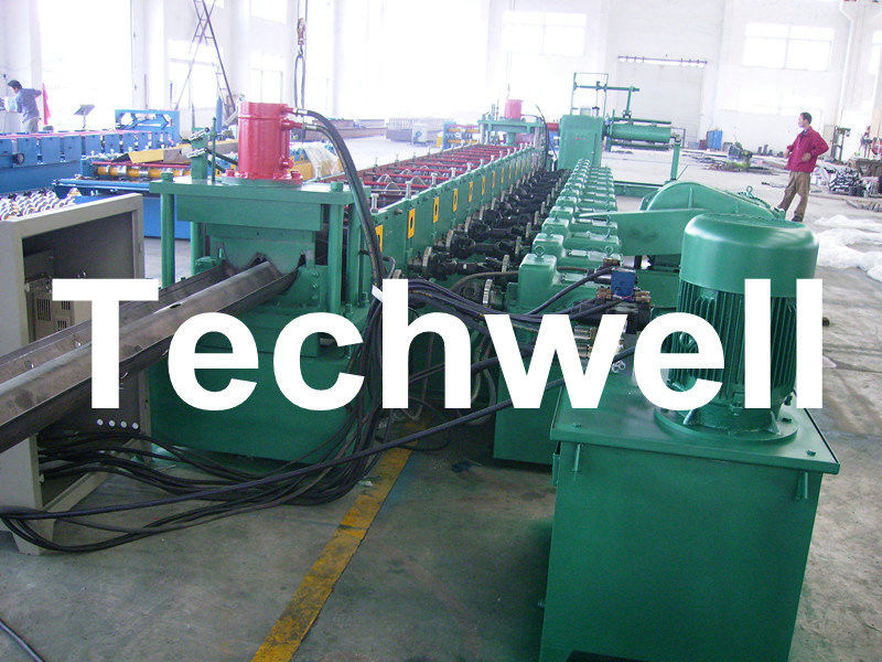 7 rulli che Livello 10 - rotolo del fascio di 12m/min W che forma macchina per la barriera di sicurezza