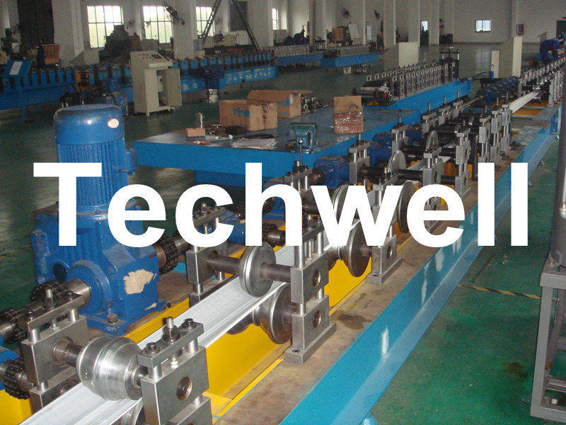 poteri di taglio 3KW sportello di rotolamento della schiuma dell'unità di elaborazione di 1.0mm - di 0,7 che forma macchina TW-PURD85