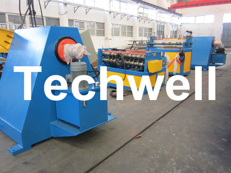 linea semplice ad alta velocità della macchina di taglio della lamina di metallo 30KW per tagliare bobina in 10 strisce